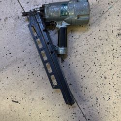 Hitachi Nailer 