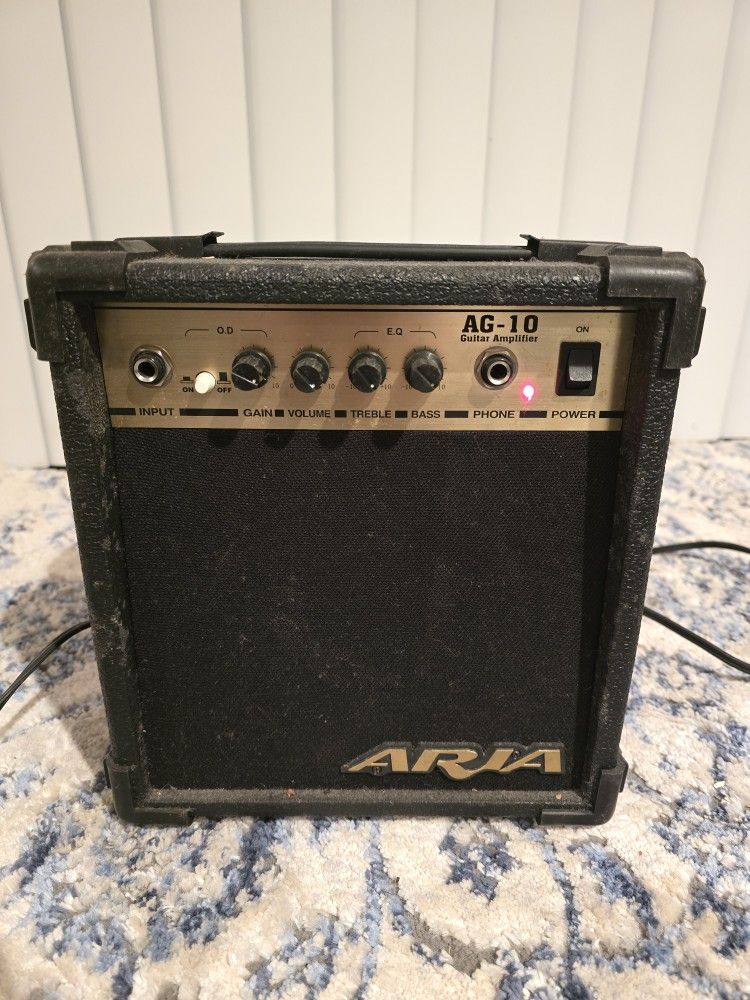 Arai Co AG-10 ARIA Guitar Amplifier 10W Tested and Working