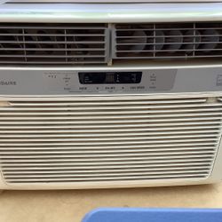 Frigidaire Window AC Unit 10,000 BTU, Energy Star Rating