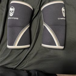 Gym Reaper Knee Sleeves 
