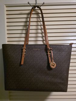 Michael Kors Quinn tote, new with tags