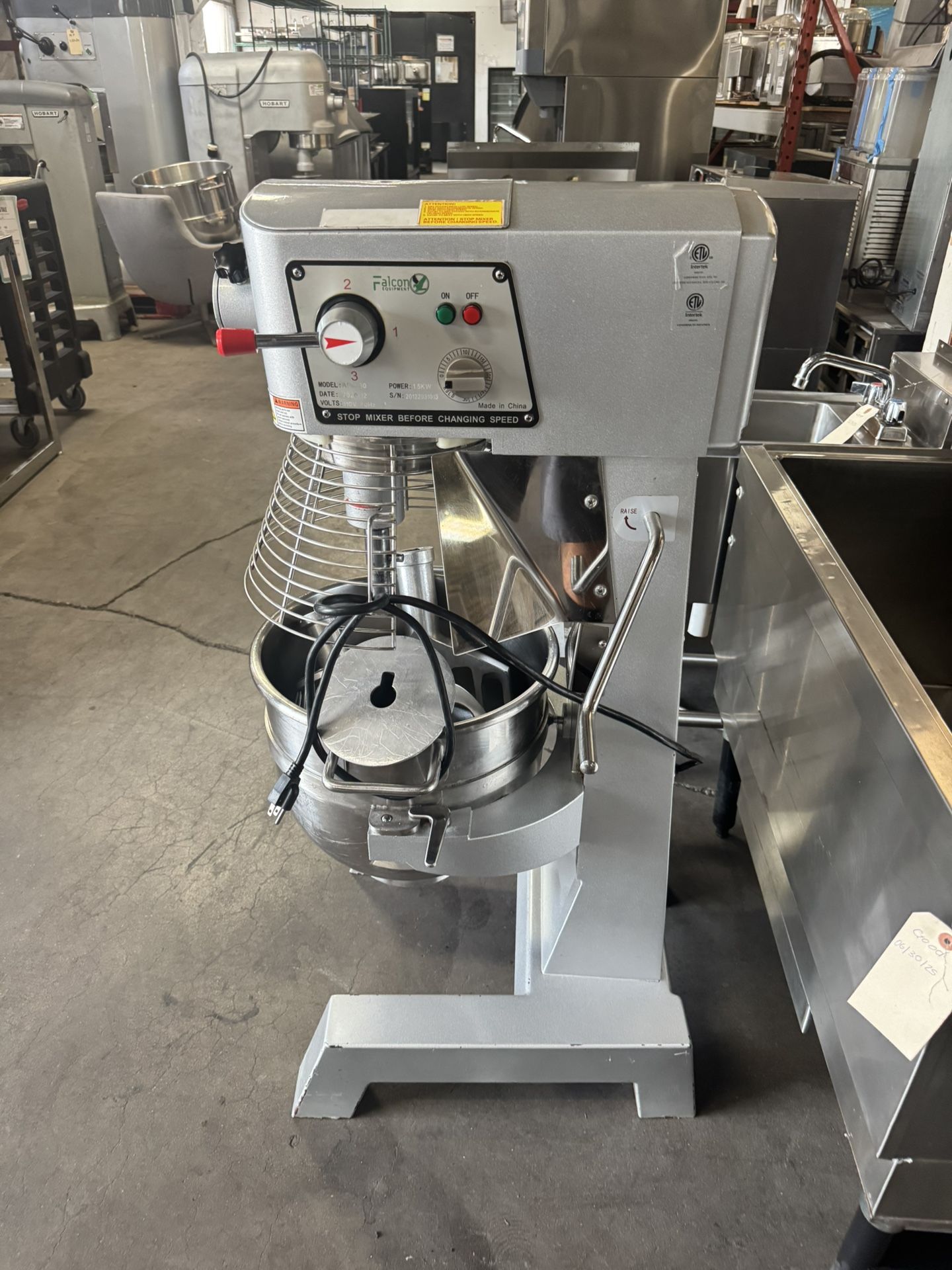 Mixer 30QT FALCON APM-30