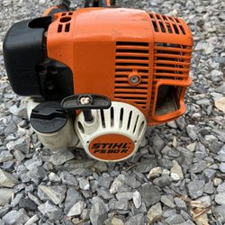 Stihl FS90R Professional Grade String Trimmer