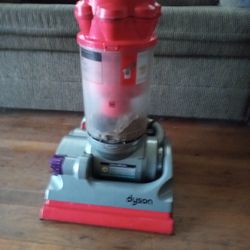 DYSON DC14 Bagless Vacuum 