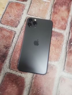 Iphone 11 pro max 64gb..TMOBILE and metro pcs