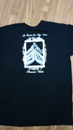 Camisas , chicas, medianas y grandes, nuevas.