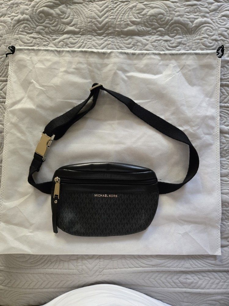 Bolsa Para Cintura Michael Kors $50