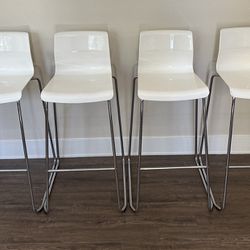 4 Bar Stools/Chairs $80