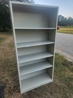 Metal bookshelf