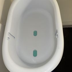 baby bath tub