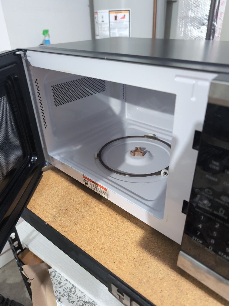 Microwave