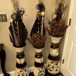 Set Of 3 Flowers And Vases 