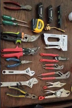 Ultimate 20+ Piece Hand Tool Lot - Milwaukee, Malco, Stanley, Fiskars