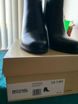 Michael Kors Women boots