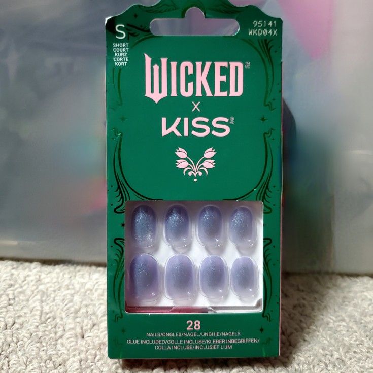 SDCC HerUniverse KISS WICKED press on nails