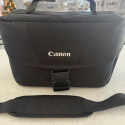 Canon Rebel T3i Camera