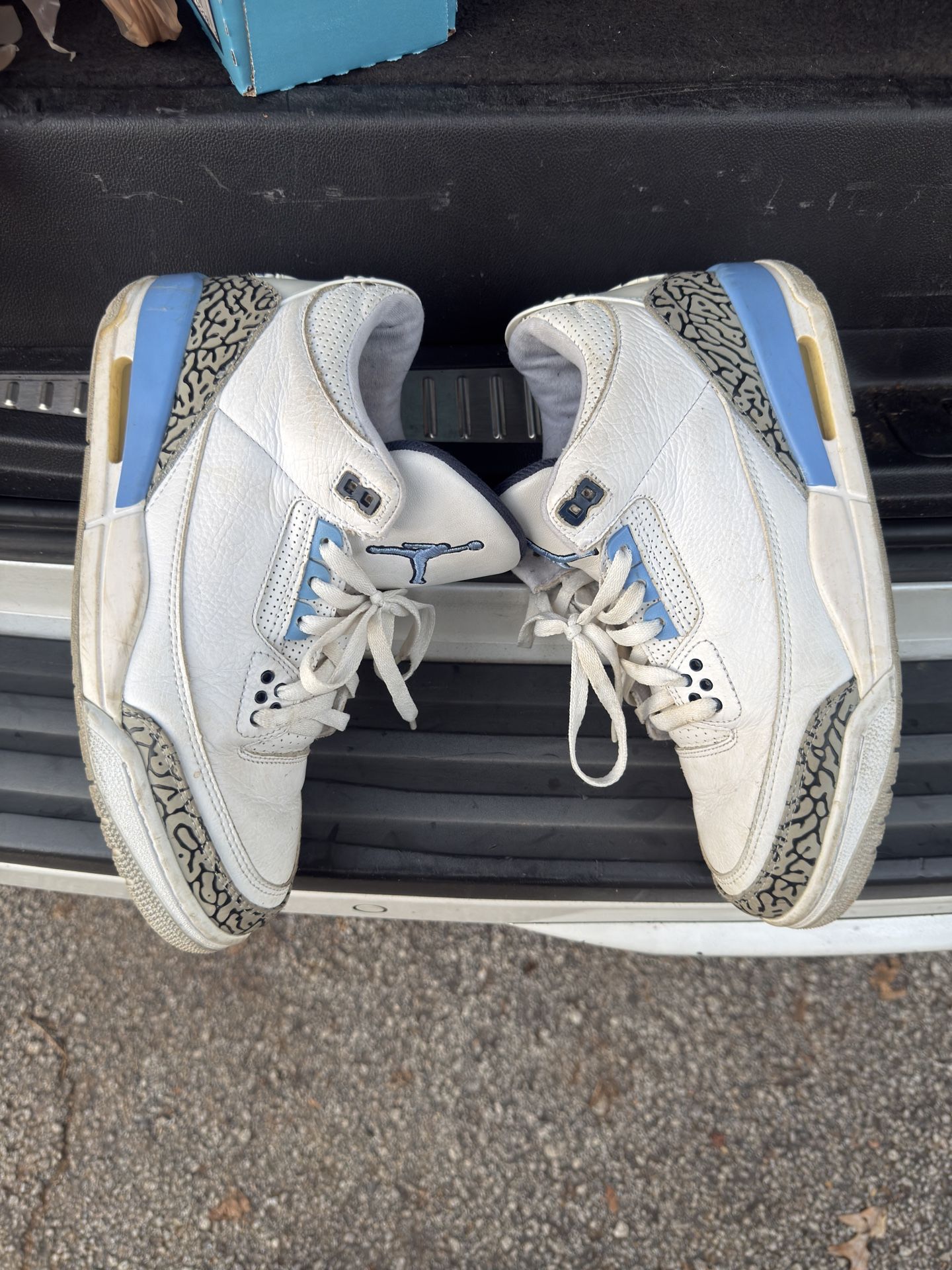 Jordan Retro 3 UNC