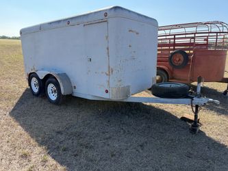 Enclosed Trailer, Cattle Trailer