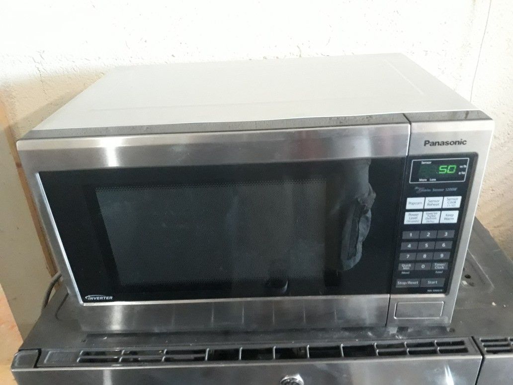 Stainless steel microwave