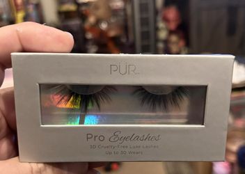 PÜR PRO EYELASHES 
