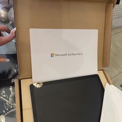 Microsoft surface Go 3 With Keyboard