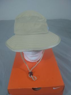 SUNDAY AFTERNOON'S YOUTH HAT