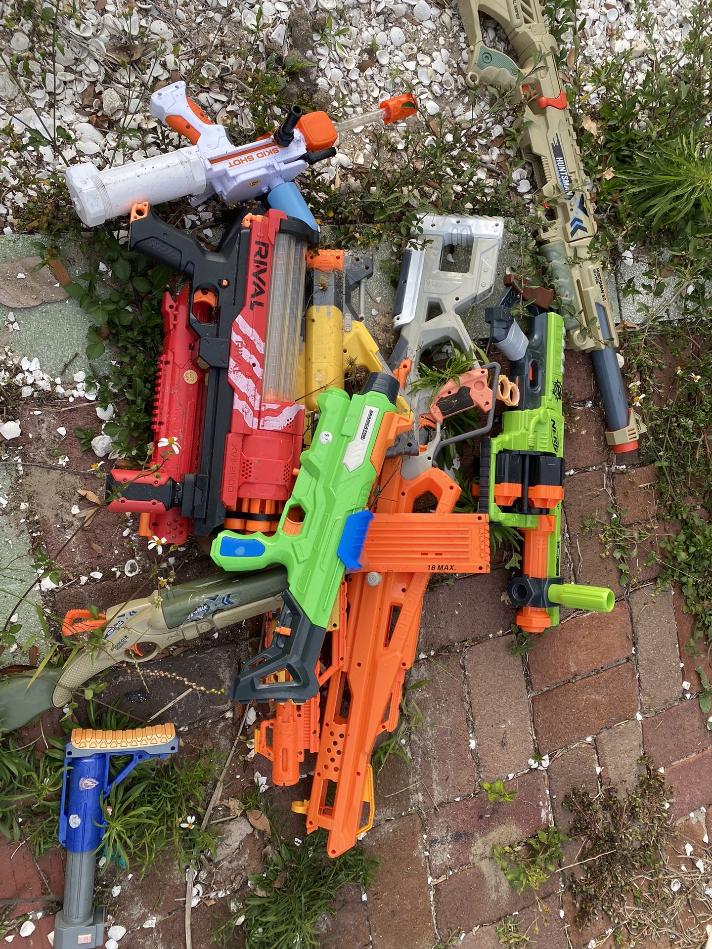 Misc Nerf Guns…..some Dont Work