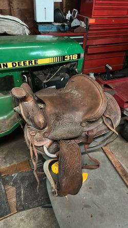 Horse saddle