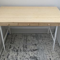 Minimalistic Bamboo Desk - Excellent Condition