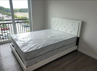 NEW BED FRAME QUEEN SIZE WITH MATTRESS AND BOX SPRING