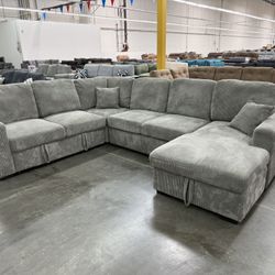 BRAND NEW 4 PIECE CONVERTIBLE SLEEPER SOFA
