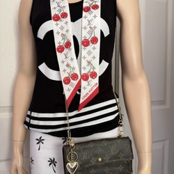 Louis Vuitton Wallet Scarf Set