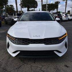 2022 Kia K5 Lx 
