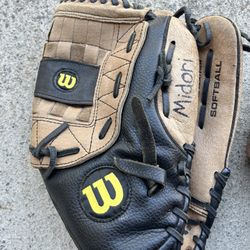 Girls Softball Glove 