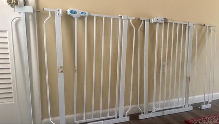 Set of 2 Regalo Extra Wide Baby Safety Gates