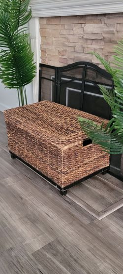 Extra-large woven abaca basket
