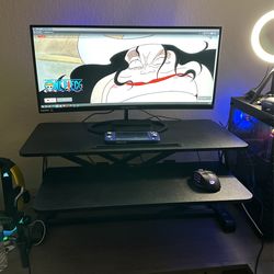 Adjustable Height Desktop