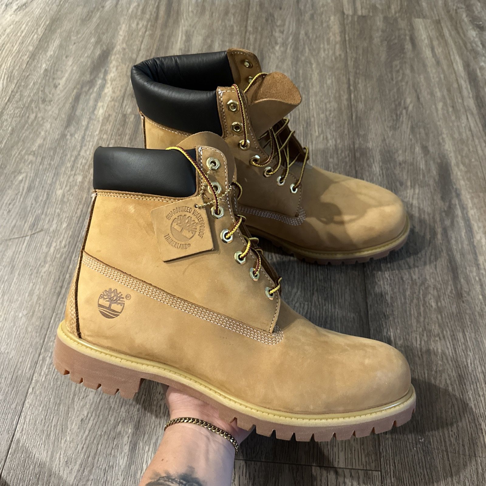 Men’s Timberland 6” Inch CLASSIC Premium BOOTS 10061 Wheat Nubuck NEW Size 12