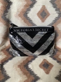 Victoria's Secret Sequined Makeup Beauty Bag Black and Silver Sparkle Clutch