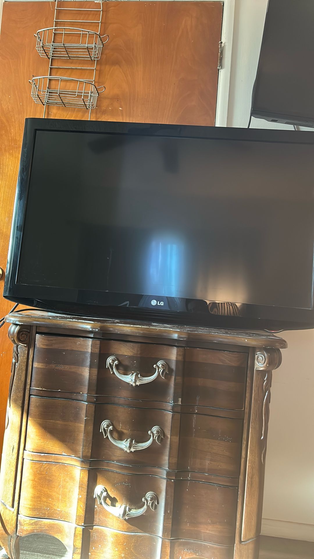 LG TV