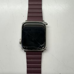 Apple Watch SE 2nd Gen 28g