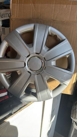 4 Hub Caps New