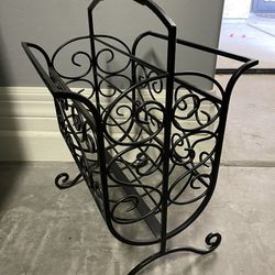 French Style Wrought Iron Double Sided Magazine Rack in Black 