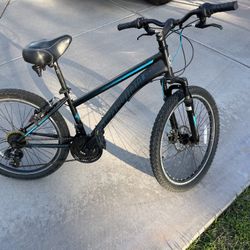 Schwinn Sidewinder, 24”, Boy’s Mountain Bike