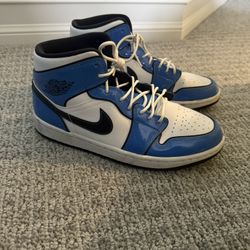 Air Jordan’s Mid 