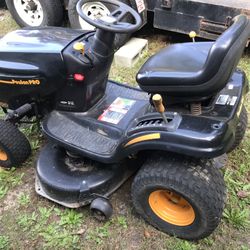 Poulen Pro Lawn Tractor 