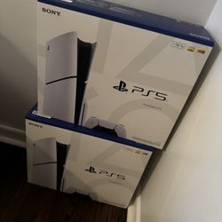 PlayStation 5 Brand New 1TB