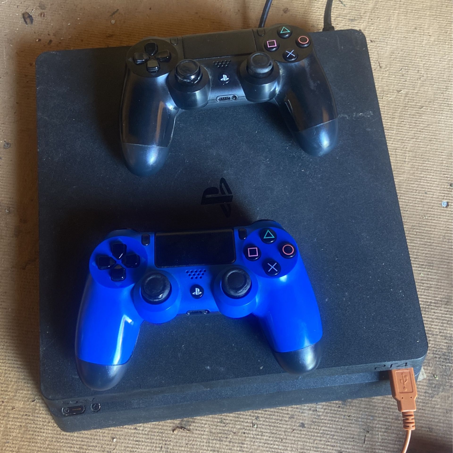 PS4