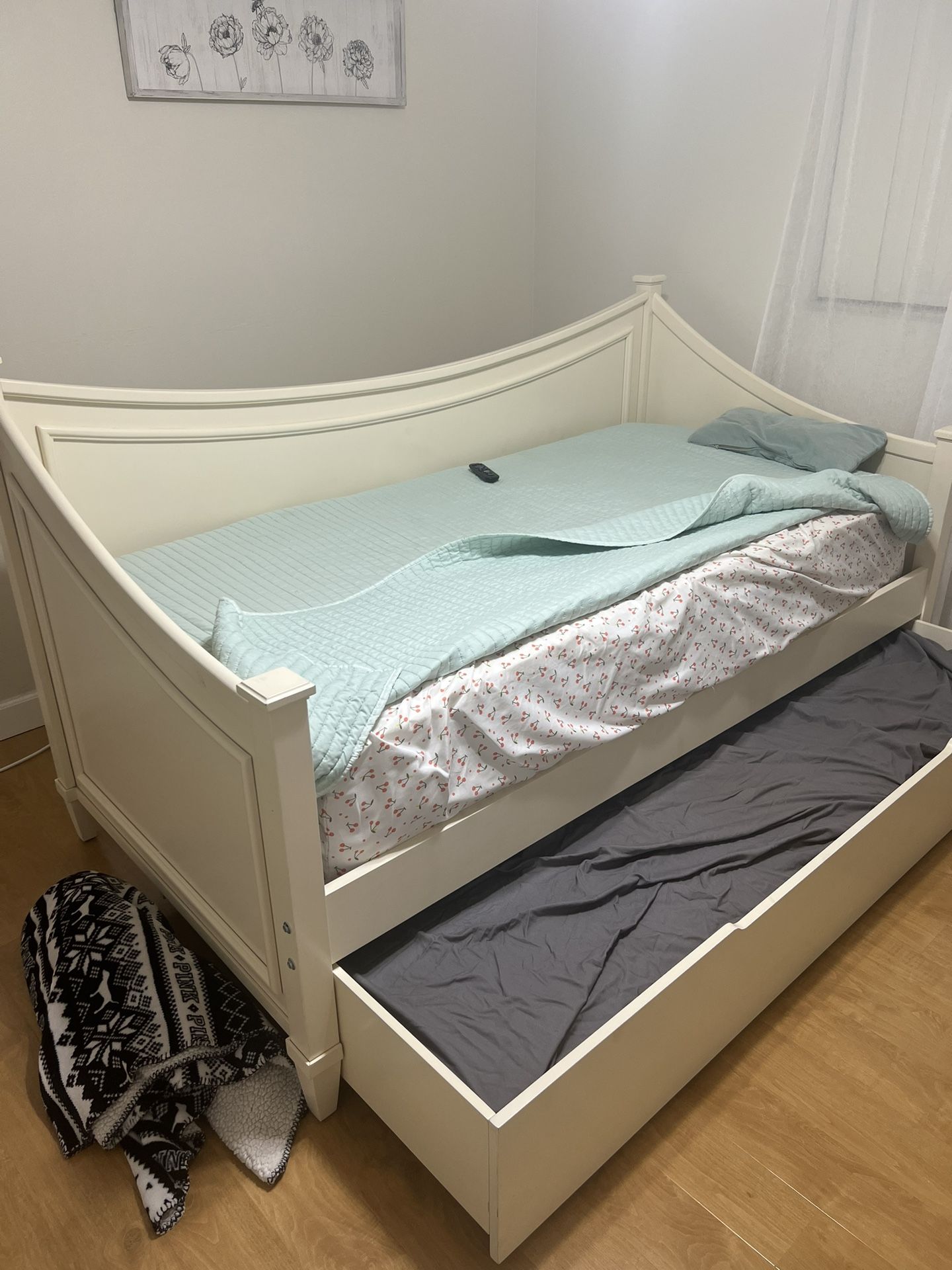 Trundle Bed With Both Mattresses