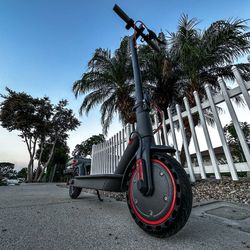 Electric scooter